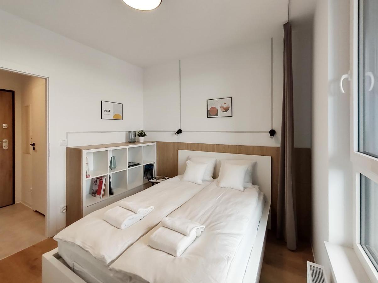 Elegant 3City Apartment With Parking In Gdansk By Noclegi Renters Kültér fotó