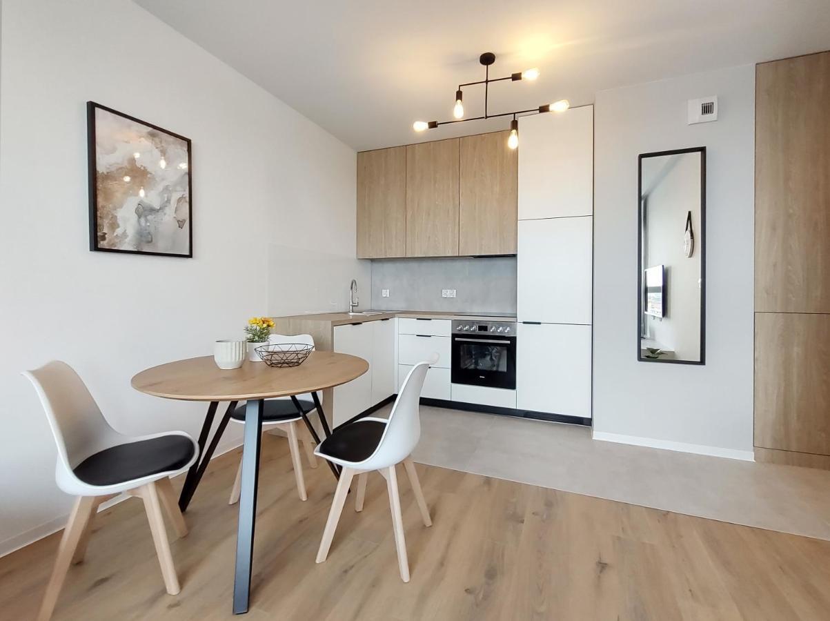 Elegant 3City Apartment With Parking In Gdansk By Noclegi Renters Kültér fotó
